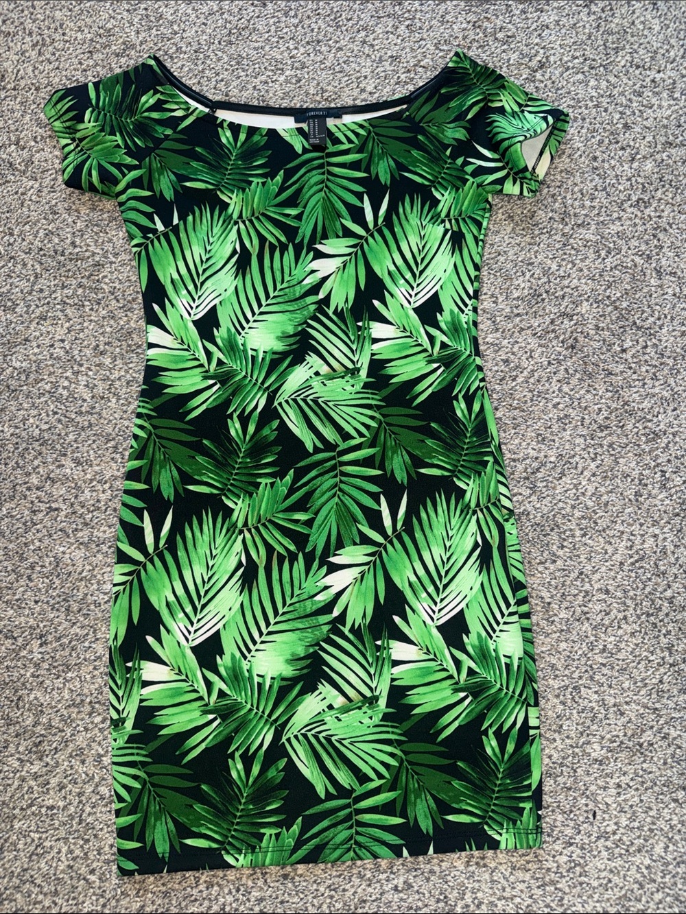 Forever 21 Black and Green Tropical Leaf Bodycon Dress